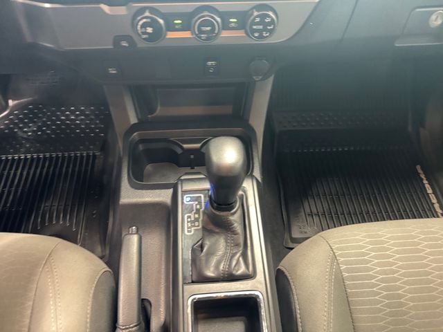 2017 Toyota Tacoma SR