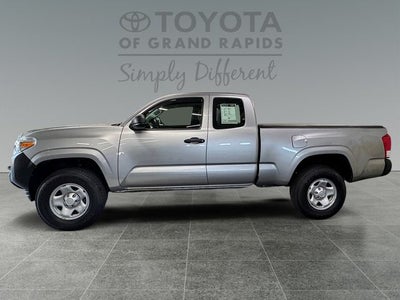 2017 Toyota Tacoma SR