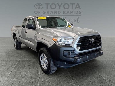 2017 Toyota Tacoma SR