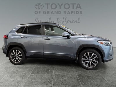 2023 Toyota Corolla Cross XLE