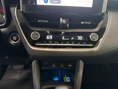 2023 Toyota Corolla Cross XLE