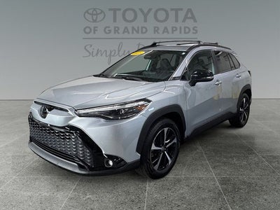 2025 Toyota Corolla Cross Hybrid XSE