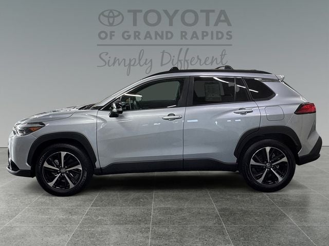 2025 Toyota Corolla Cross Hybrid XSE