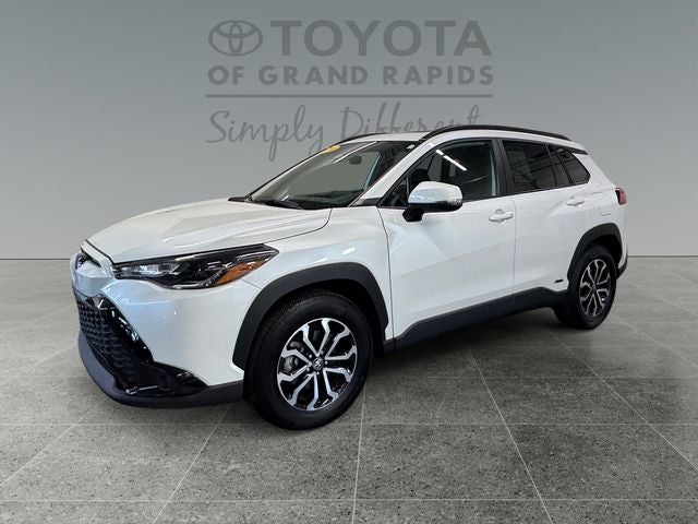 2024 Toyota Corolla Cross Hybrid SE