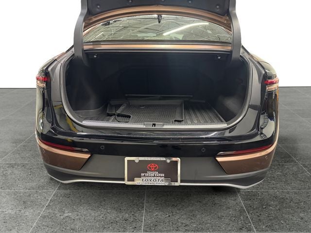 2023 Toyota Crown Platinum