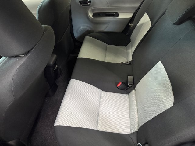 2014 Toyota Prius c Three