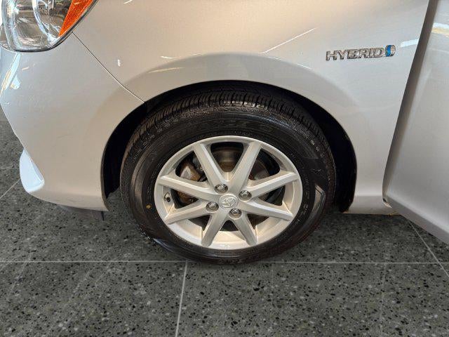 2014 Toyota Prius c Three