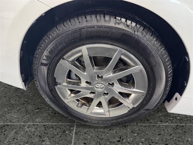 2015 Toyota Prius v Three