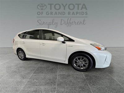 2015 Toyota Prius v Three
