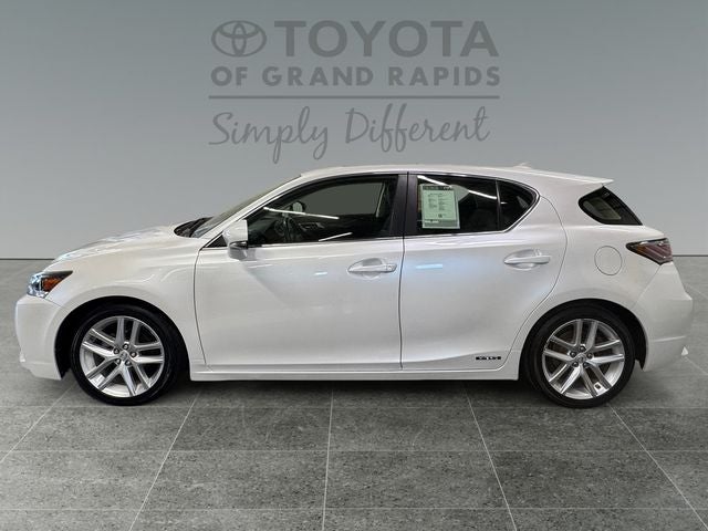 2017 Lexus CT 200h