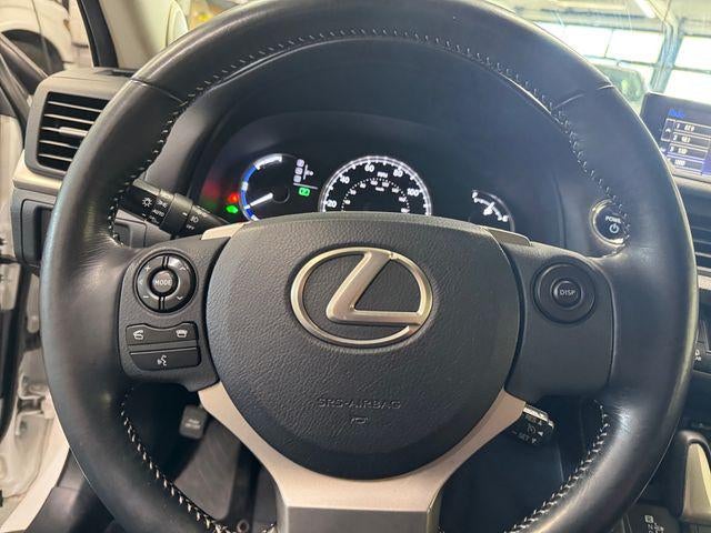 2017 Lexus CT 200h