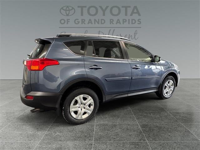 2013 Toyota RAV4 LE