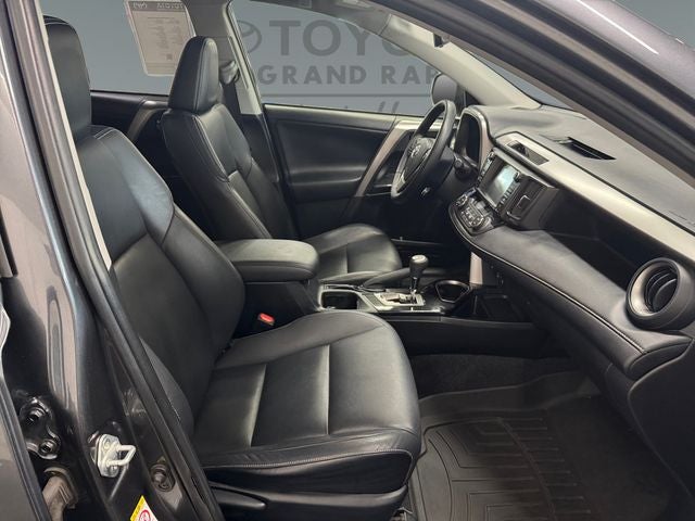 2017 Toyota RAV4 Hybrid Limited
