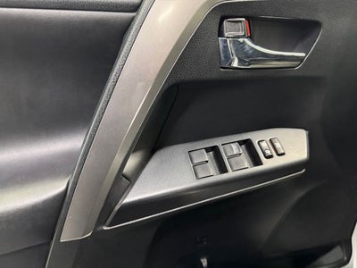 2016 Toyota RAV4 Hybrid XLE