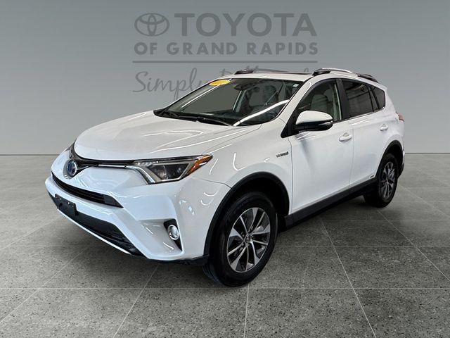 2018 Toyota RAV4 Hybrid XLE