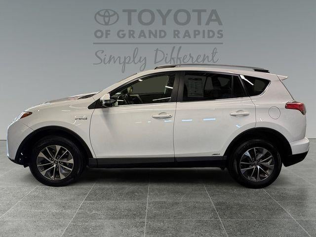2018 Toyota RAV4 Hybrid XLE