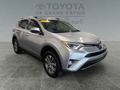 2018 Toyota RAV4 Hybrid XLE