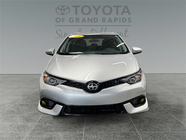 2016 Scion iM Base