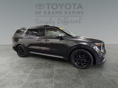 2025 Kia Carnival SX