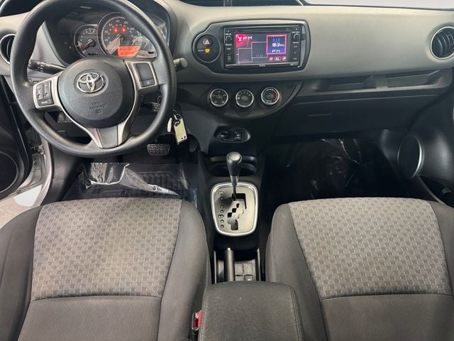 2017 Toyota Yaris LE