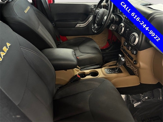 2013 Jeep Wrangler Unlimited Sahara 3.6 Liter V6 4D 4WD Automatic