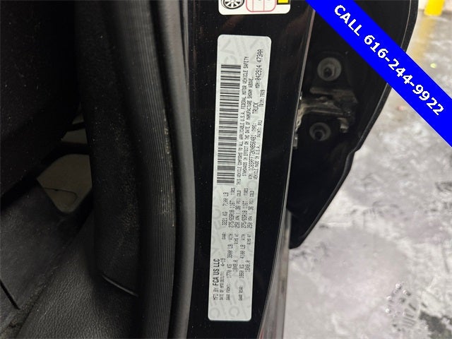 2019 RAM 1500 Big Horn/Lone Star 5.7 Liter V6 Hemi Crew Cab 4WD