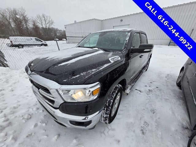 2019 RAM 1500 Big Horn/Lone Star 5.7 Liter V8 Hemi Crew Cab 4WD
