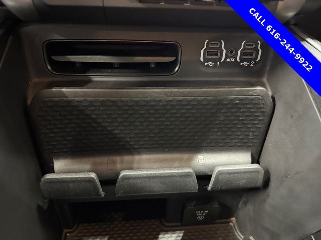 2021 RAM 1500 Big Horn/Lone Star 5.7 Liter V8 Hemi Crew Cab 4WD