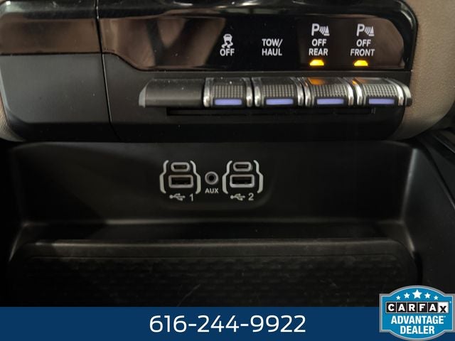 2022 RAM 1500 Laramie 5.7 Liter V8 Hemi Crew Cab 4WD