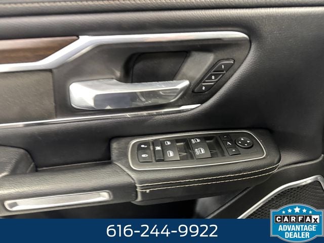 2022 RAM 1500 Laramie 5.7 Liter V8 Hemi Crew Cab 4WD