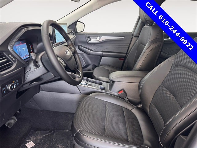 2025 Ford Escape Plug-In Hybrid Base