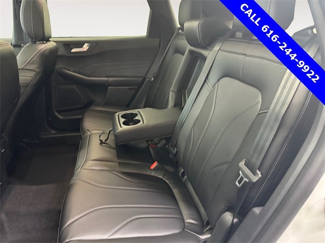 2026 Ford Escape Platinum