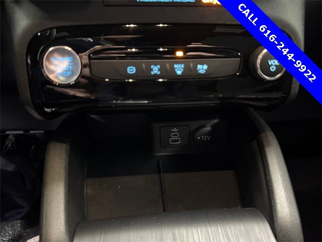 2026 Ford Escape Hybrid ST-Line Select