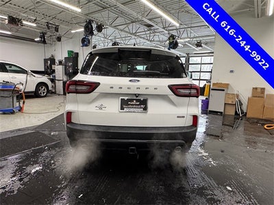 2026 Ford Escape Hybrid ST-Line Select