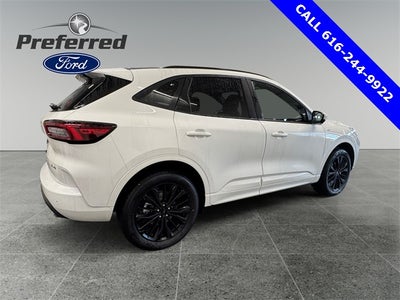 2026 Ford Escape ST-Line Elite