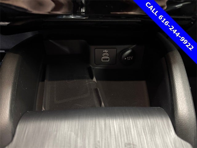 2026 Ford Escape ST-Line Elite