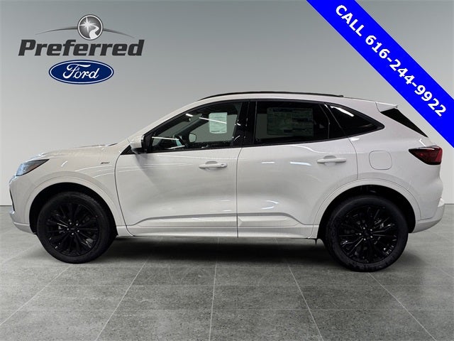 2026 Ford Escape ST-Line Elite