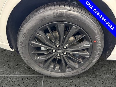 2026 Ford Escape ST-Line Elite