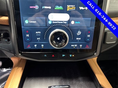 2022 Ford Expedition Max Platinum 3.5 Liter V6 EcoBoost Turbocharged 4WD