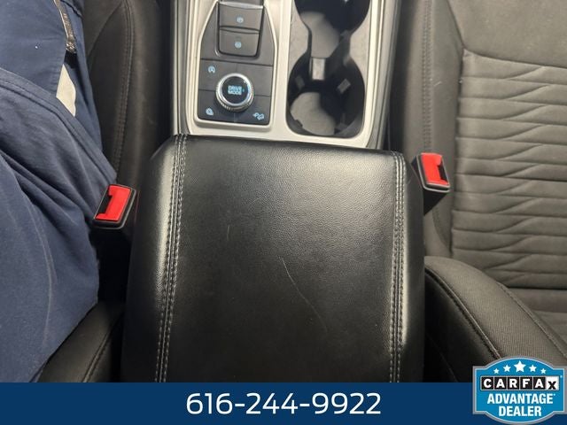2021 Ford Explorer XLT 2.3 Liter EcoBoost 4WD