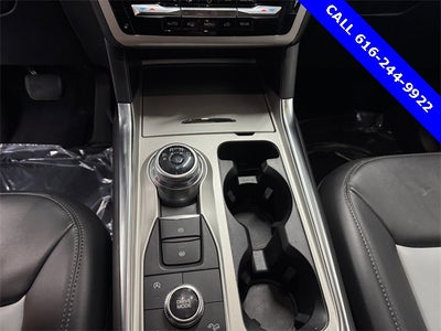 2023 Ford Explorer XLT 2.3 Liter EcoBost 4WD