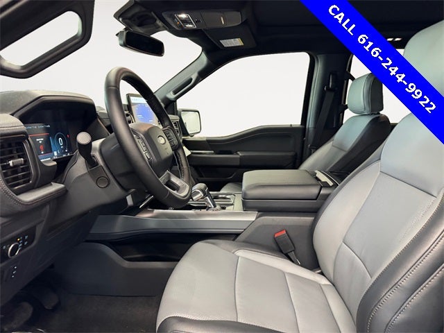 2025 Ford F-150 Lightning Lariat