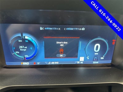 2025 Ford F-150 Lightning Lariat