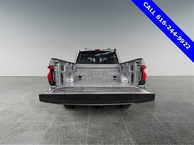 2025 Ford F-150 Lightning Lariat