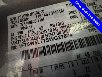 2025 Ford F-150 Lightning Lariat