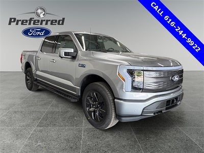 2025 Ford F-150 Lightning Lariat