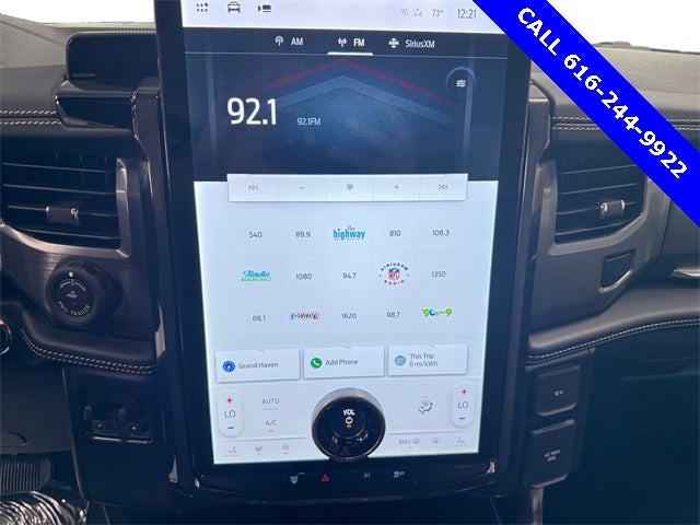 2025 Ford F-150 Lightning Platinum