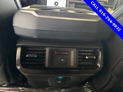 2025 Ford F-150 Lightning Platinum