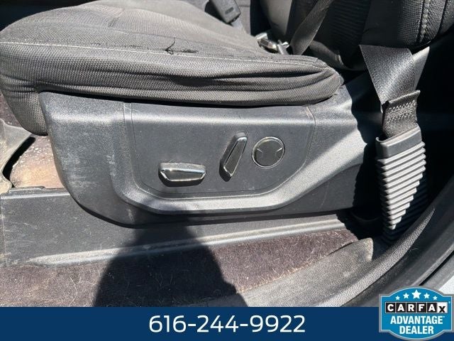 2016 Ford F-150 XLT 5.0 Liter V8 SuperCrew 4WD