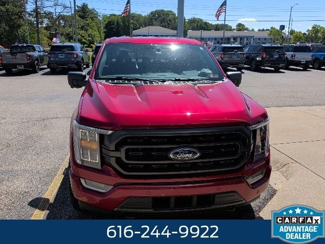 2022 Ford F-150 XLT 3.5 Liter PowerBoost Full-Hybrid V6 SuperCrew 4WD
